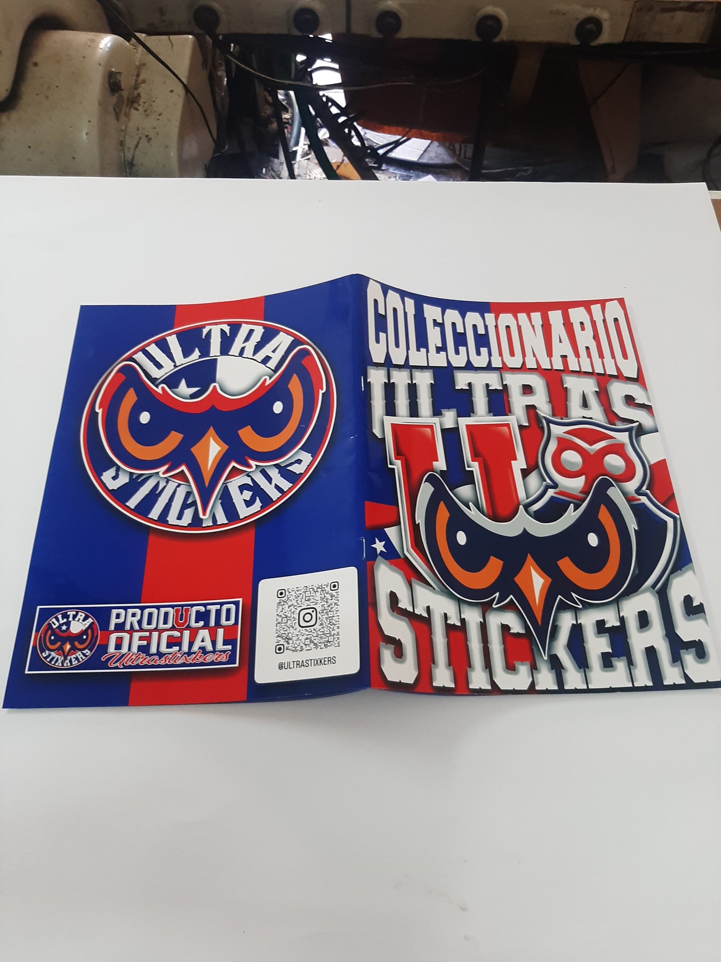 COLECCIONARIO DE STICKERS